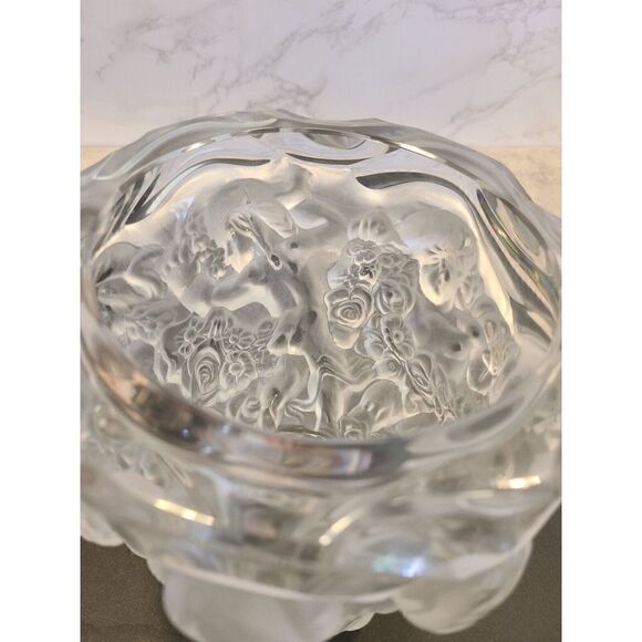 Vintage Desna Czech Semi Frosted Crystal Cherubs & Floral Vase 7.25" Tall EUC - Picture 4 of 13